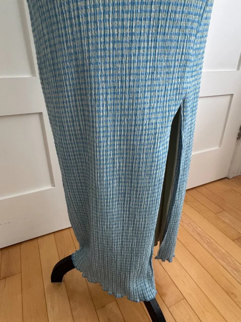 Wilfred Verona bodycon midi dress with slit - size M - Picture 6 of 11